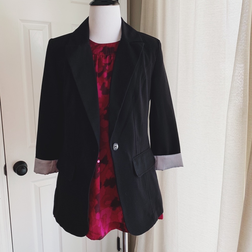 Magenta Patterned Sleeveless Blouse - image 4